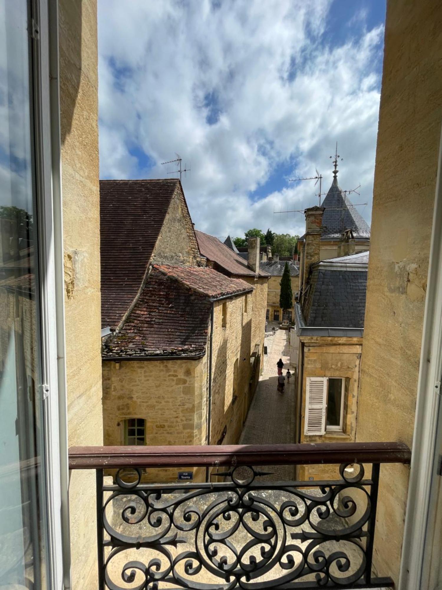 Apartamento Au Coeur Du Centre Historique De Sarlat Exterior foto