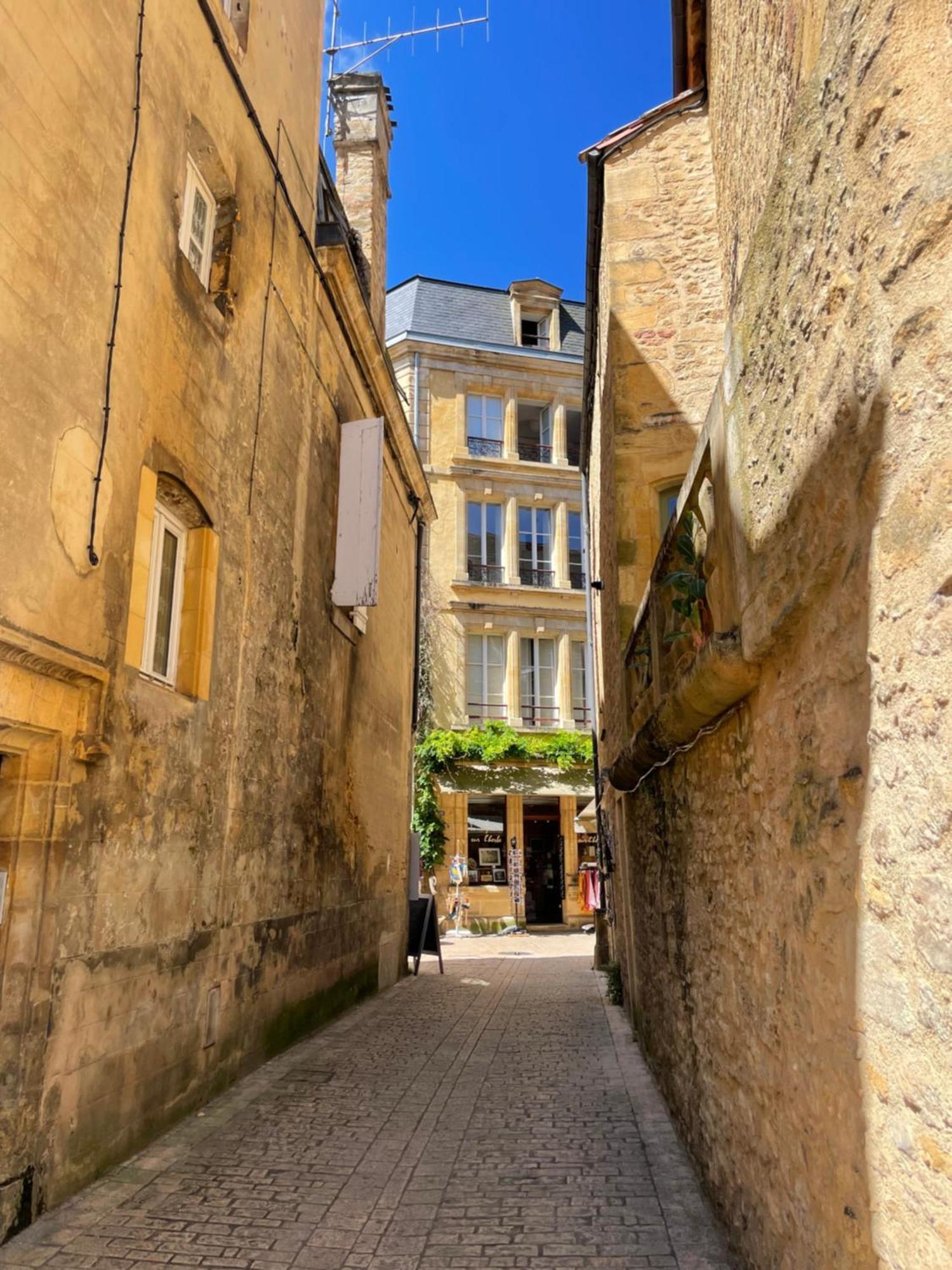 Apartamento Au Coeur Du Centre Historique De Sarlat Exterior foto